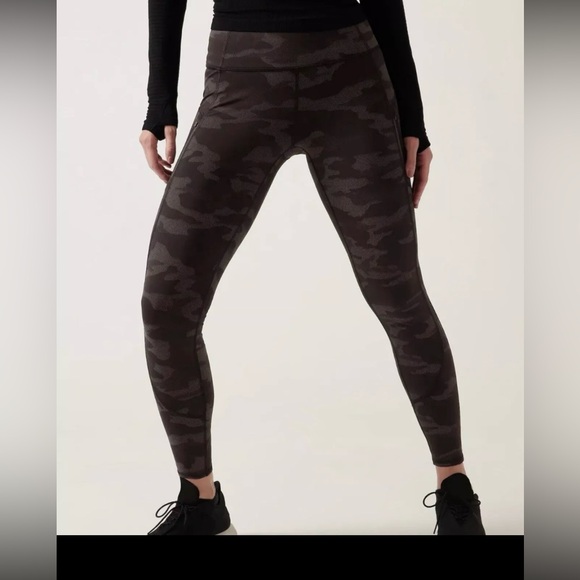 Athleta Rainier Reflective Tight | size Large| NWT - Picture 3 of 8